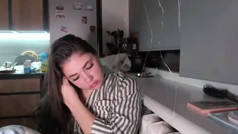 Sofi online show from February 2025 10:39:01 PM