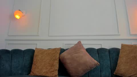 Snapshot of sofi_moreno chatting on December 2024 11:44:01 AM Sofi online show from December 2024 11:44:01 AM