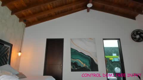 Snapshot of sofi_moreno chatting on November 2025 11:51:02 AM Sofi online show from November 2025 11:51:02 AM