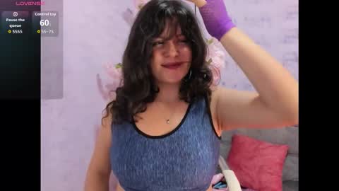 Snapshot of sofi_noa chatting on October 2025 11:28:02 PM Sofi Noa online show from October 2025 11:28:02 PM