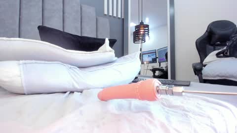 valen online show from December 2024 01:57:02 AM