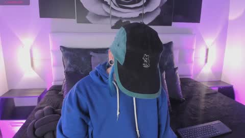 Snapshot of sofi_sp chatting on October 2025 11:33:02 AM sofi_sp online show from October 2025 11:33:02 AM