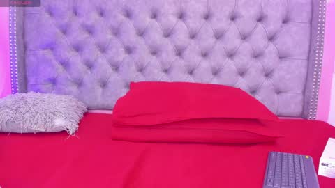 SOFIA online show from April 2026 07:35:01 AM