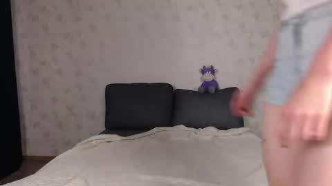 Sofia here online show from June 2026 12:13:01 AM