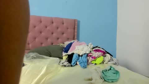 Snapshot of sofia_hot80 chatting on December 2024 11:32:02 AM sofia_hot80 online show from December 2024 11:32:02 AM