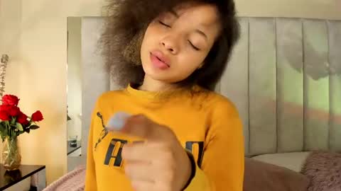 Snapshot of sofia_kay_ chatting on July 2026 08:24:01 PM S O F I A online show from July 2026 08:24:01 PM