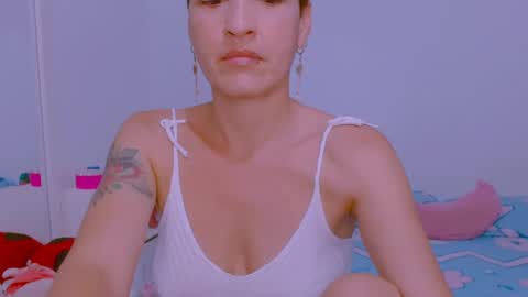 Snapshot of sofia_mark20 chatting on January 2025 05:37:02 PM Sofia  online show from January 2025 05:37:02 PM