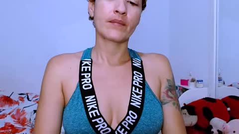 Snapshot of sofia_mark20 chatting on February 2025 07:38:02 PM Sofia  online show from February 2025 07:38:02 PM