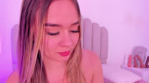 Snapshot of sofia_pamela chatting on February 2025 01:22:01 AM SOFIA PAMELA online show from February 2025 01:22:01 AM