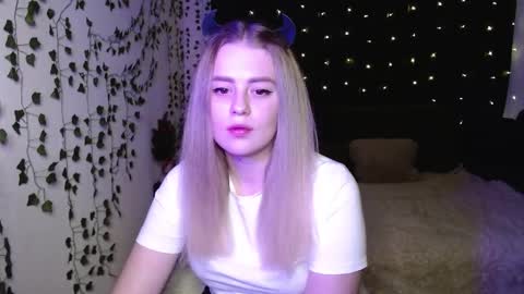 Snapshot of sofia_rosemary chatting on February 2025 02:15:02 PM sofia_rosemary online show from February 2025 02:15:02 PM