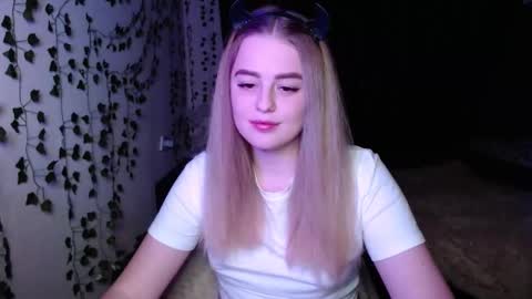 Snapshot of sofia_rosemary chatting on March 2025 05:11:02 PM sofia_rosemary online show from March 2025 05:11:02 PM