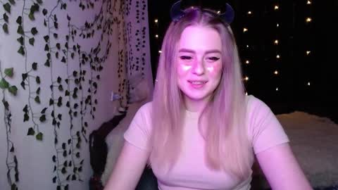 Snapshot of sofia_rosemary chatting on March 2025 03:02:01 PM sofia_rosemary online show from March 2025 03:02:01 PM
