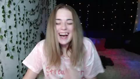 Snapshot of sofia_rosemary chatting on September 2025 05:56:01 PM sofia_rosemary online show from September 2025 05:56:01 PM