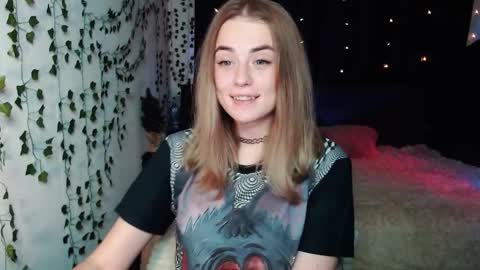 Snapshot of sofia_rosemary chatting on September 2025 12:16:01 PM sofia_rosemary online show from September 2025 12:16:01 PM