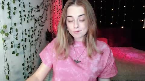 Snapshot of sofia_rosemary chatting on October 2025 02:04:01 PM sofia_rosemary online show from October 2025 02:04:01 PM