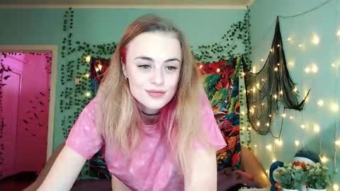 Snapshot of sofia_rosemary chatting on December 2025 05:52:02 PM sofia_rosemary online show from December 2025 05:52:02 PM