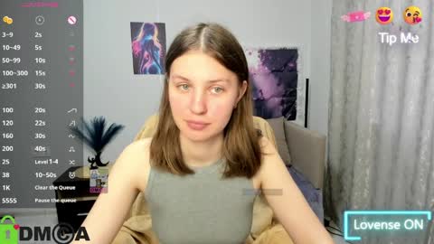 Sofia online show from March 2026 12:39:02 PM