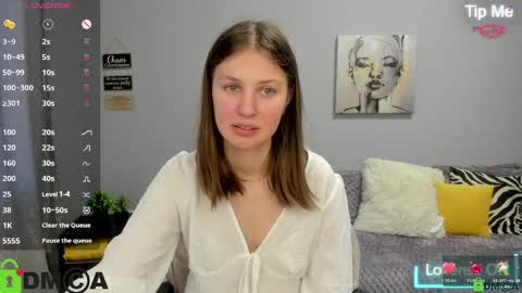 Sofia online show from May 2026 12:45:02 PM