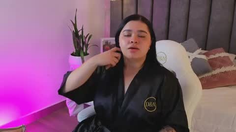 Snapshot of sofiaa_cortes chatting on April 2026 09:04:01 AM Sofi online show from April 2026 09:04:01 AM