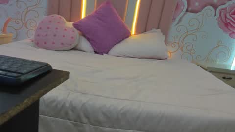 Snapshot of sofiaabigboobs chatting on December 2025 11:52:02 AM sofiaabigboobs online show from December 2025 11:52:02 AM