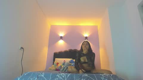 Snapshot of sofiaclaus_19 chatting on December 2025 11:21:02 PM Sofia online show from December 2025 11:21:02 PM