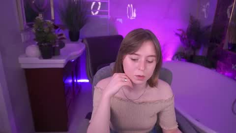 SofiaLuxuryy online show from April 2026 02:16:02 PM