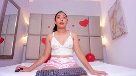 Sofi marquez  online show from February 2025 04:14:02 AM