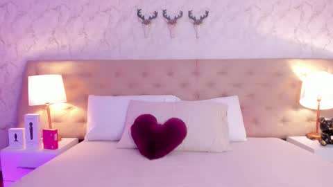 SofiaReyees online show from February 2026 02:10:01 PM