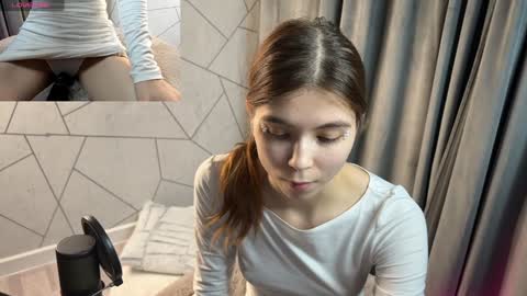 Sofia online show from January 2025 02:58:01 PM