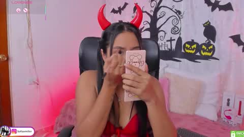 Danna Sofia online show from October 2025 12:01:02 AM