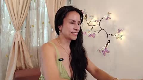 Snapshot of sofibelladelavega chatting on May 2026 07:30:01 PM Sofi Bella online show from May 2026 07:30:01 PM