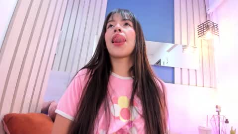 Snapshot of soficandy_ chatting on October 2025 11:51:02 AM soficandy_ online show from October 2025 11:51:02 AM