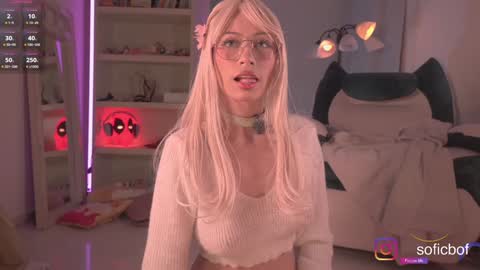 Sofi  online show from September 2025 09:48:02 PM