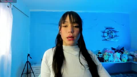 Snapshot of sofie_03 chatting on April 2026 09:04:01 PM sofie_03 online show from April 2026 09:04:01 PM
