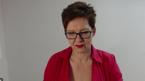 Snapshot of sofie_velvet chatting on January 2026 07:24:02 AM Sofie Velvet online show from January 2026 07:24:02 AM