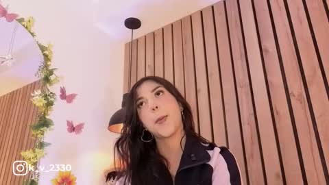 Sofie online show from March 2026 07:42:02 PM