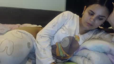 Snapshot of sofigarcia17 chatting on October 2025 03:59:02 AM sofi online show from October 2025 03:59:02 AM