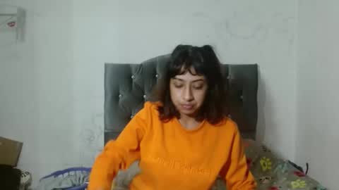 Snapshot of sofiia_cutte_ chatting on December 2024 03:58:01 AM sofiia_cutte_ online show from December 2024 03:58:01 AM