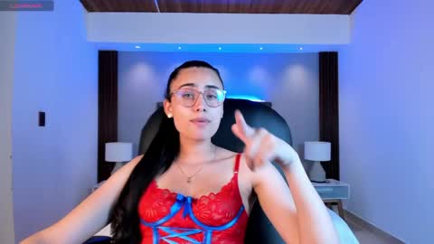 Sofiia  Everyday From 1400 to 2200 Col Time online show from April 2026 08:14:01 PM