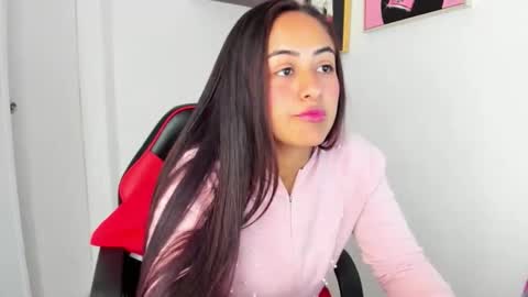 sofiia rodriguez online show from November 2025 03:15:02 PM