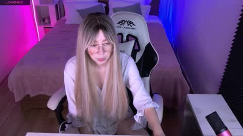 Snapshot of sofiisun chatting on October 2025 04:15:01 AM Sofia online show from October 2025 04:15:01 AM