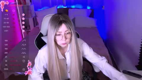 Snapshot of sofiisun chatting on November 2025 02:02:02 AM Sofia online show from November 2025 02:02:02 AM