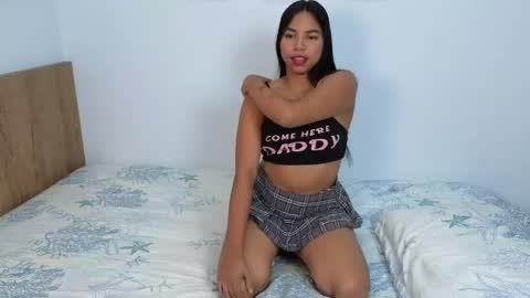 Sofa online show from May 2026 10:27:02 PM