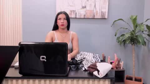 Snapshot of sofiperez_ chatting on November 2025 11:09:02 AM online show from November 2025 11:09:02 AM