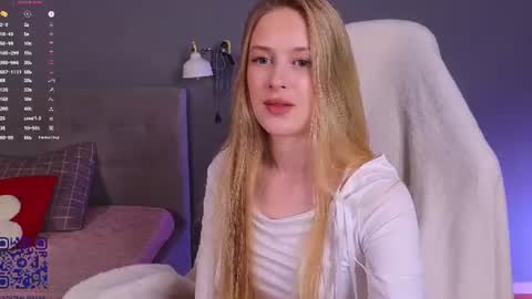 Snapshot of soft_babe chatting on July 2026 08:00:01 PM Milisa online show from July 2026 08:00:01 PM