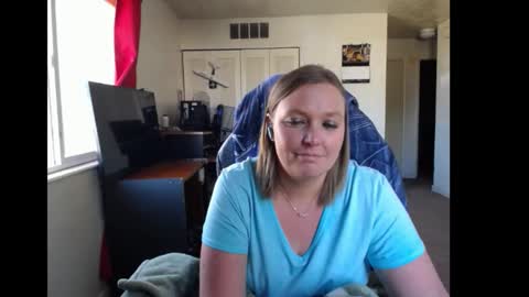 Rose online show from November 2025 08:52:02 PM