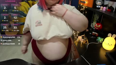 Sofie online show from February 2025 08:56:02 AM