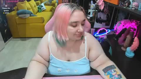 Snapshot of softie_sofy chatting on May 2026 03:13:01 AM Sofie online show from May 2026 03:13:01 AM