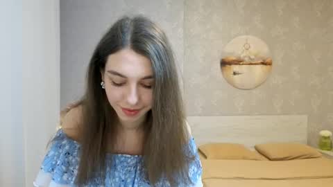 Kelly online show from June 2026 06:24:02 PM