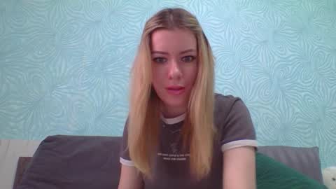 softy_aura online show from March 2026 07:45:02 AM